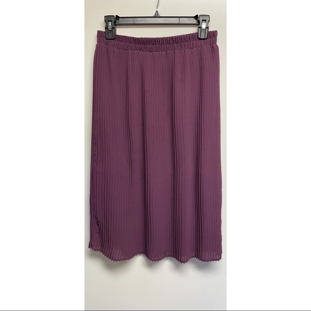 Purple mid length skirt
